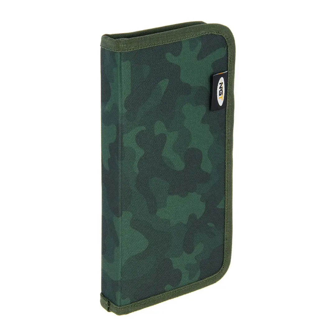 NGT Camo Stiff Rig Wallet With Pins